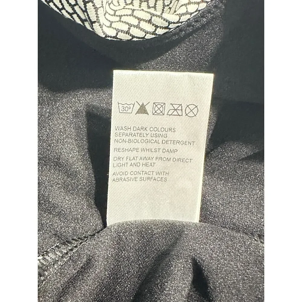 PEZ D'OR Maternity Textured Black & White One Piece Swimsuit Women's XL NWT